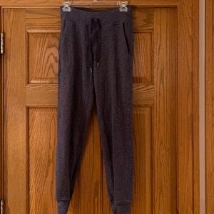 Lululemon joggers